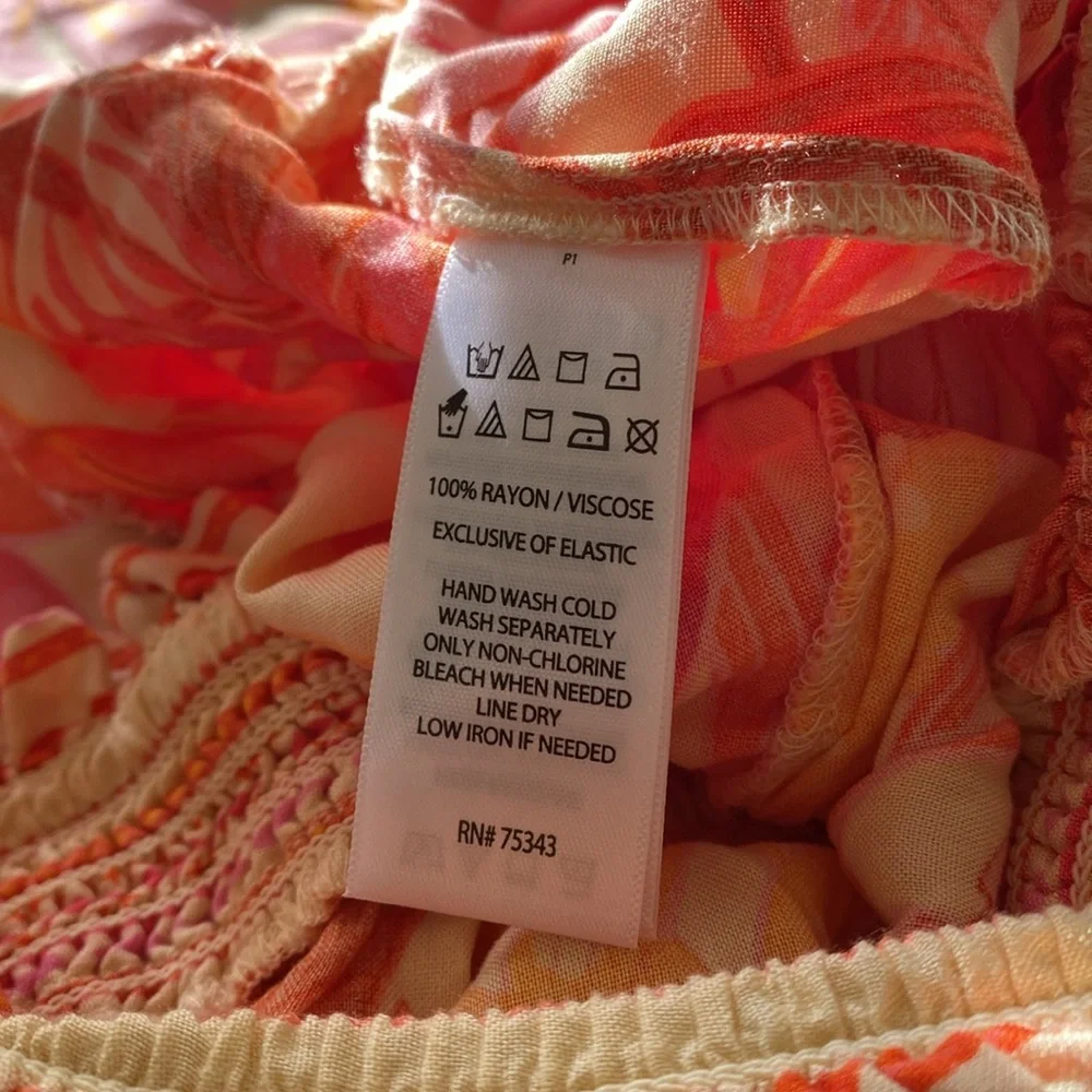 Haute Hippie size large